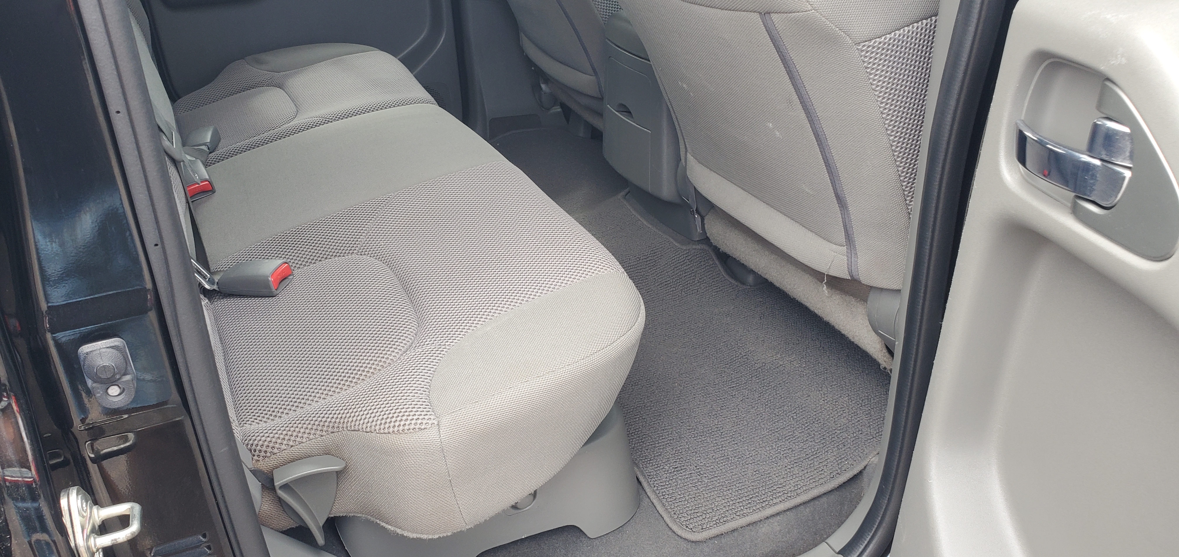 Vehicle photo 5