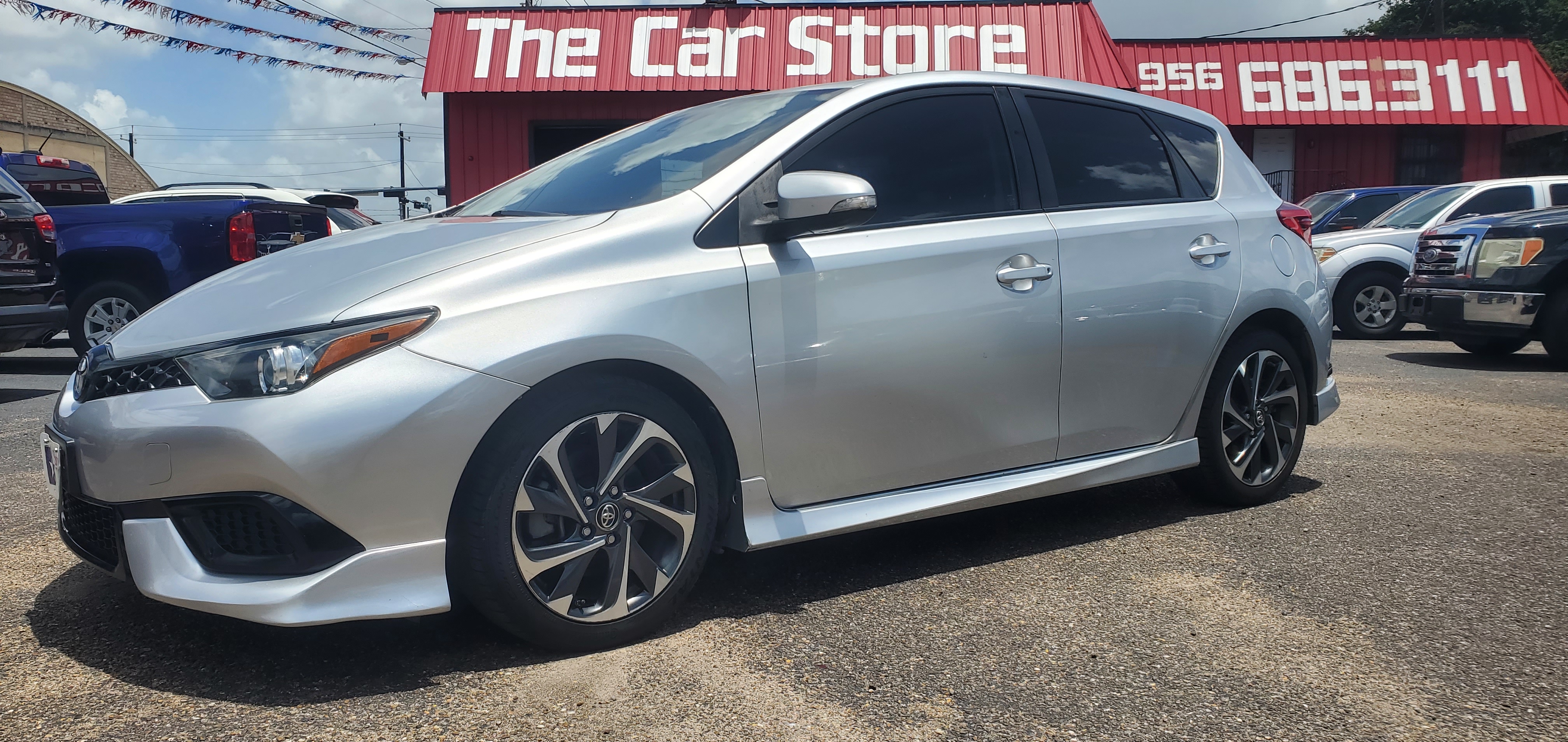 2017 TOYOTA COROLLA iM