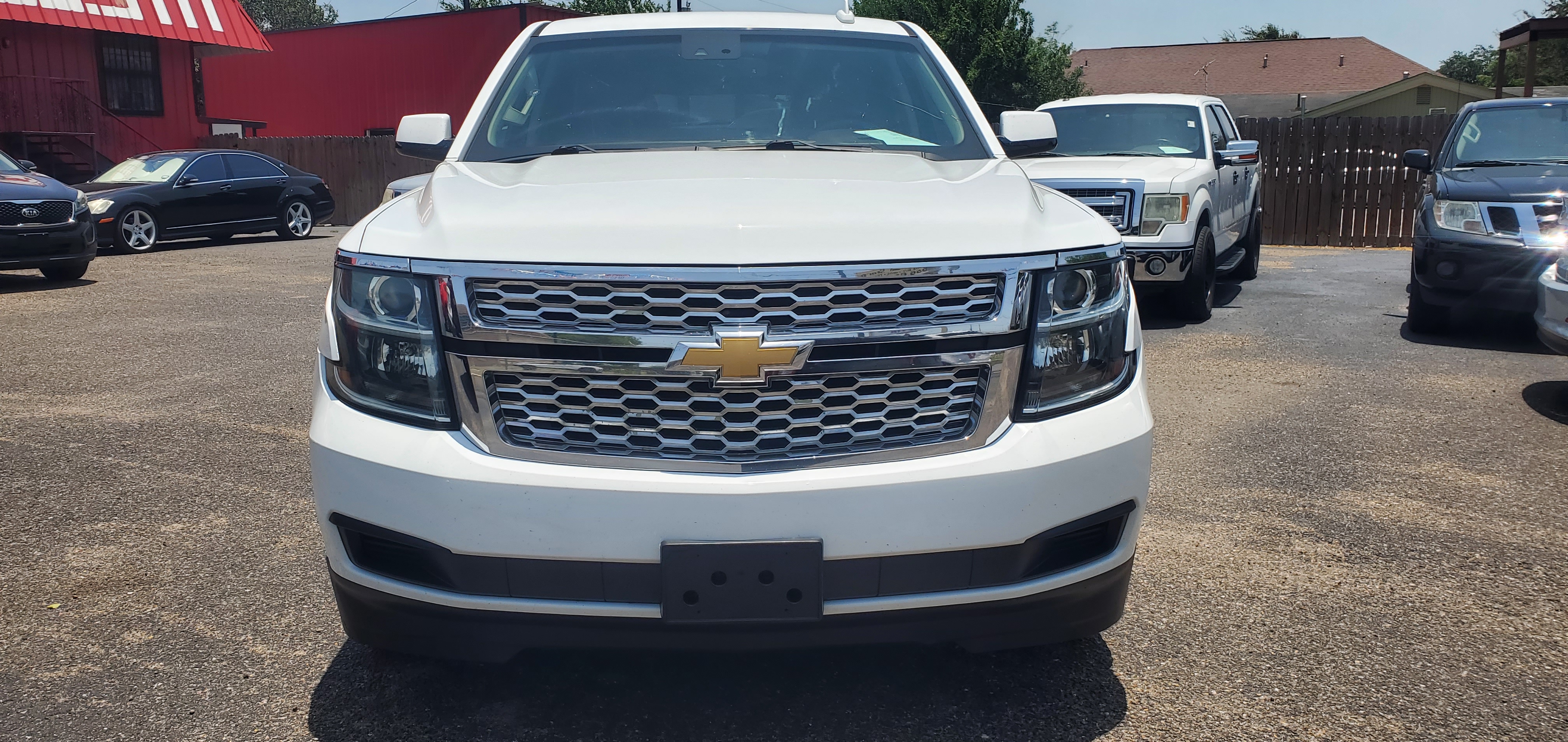Vehicle photo 3