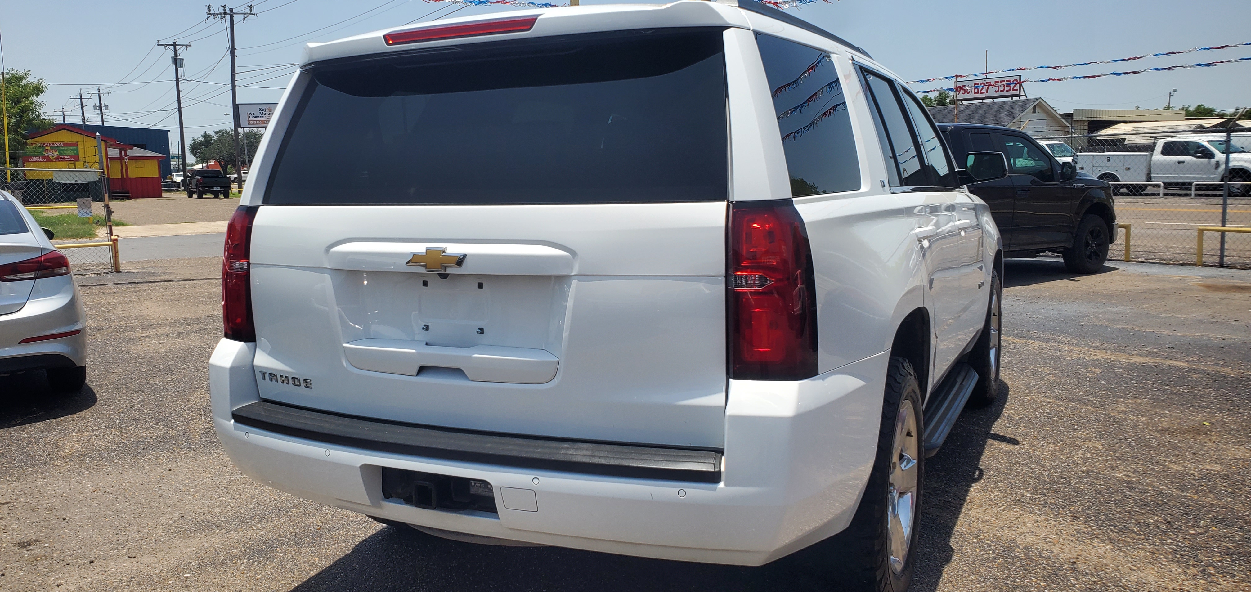 Vehicle photo 16