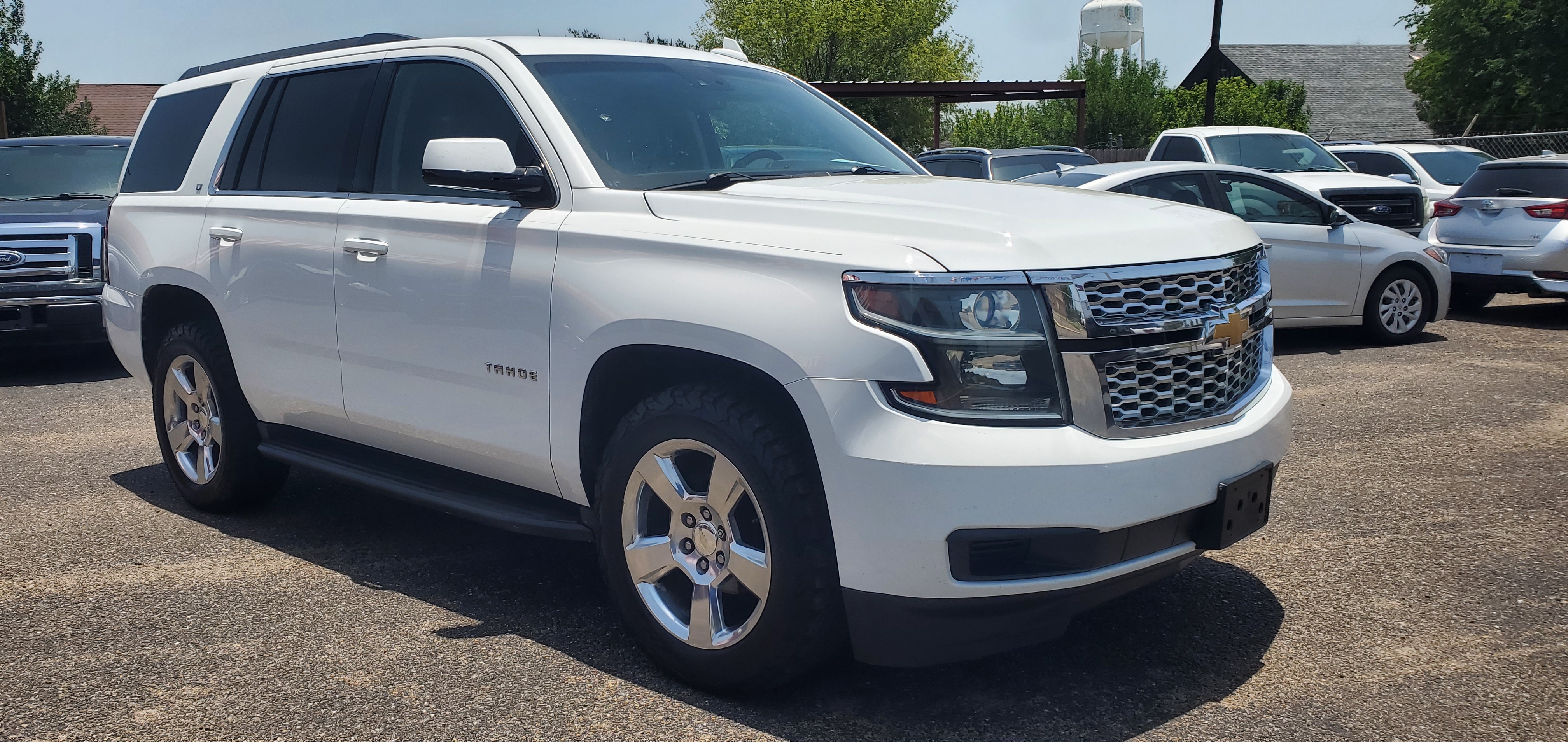 Vehicle photo 19