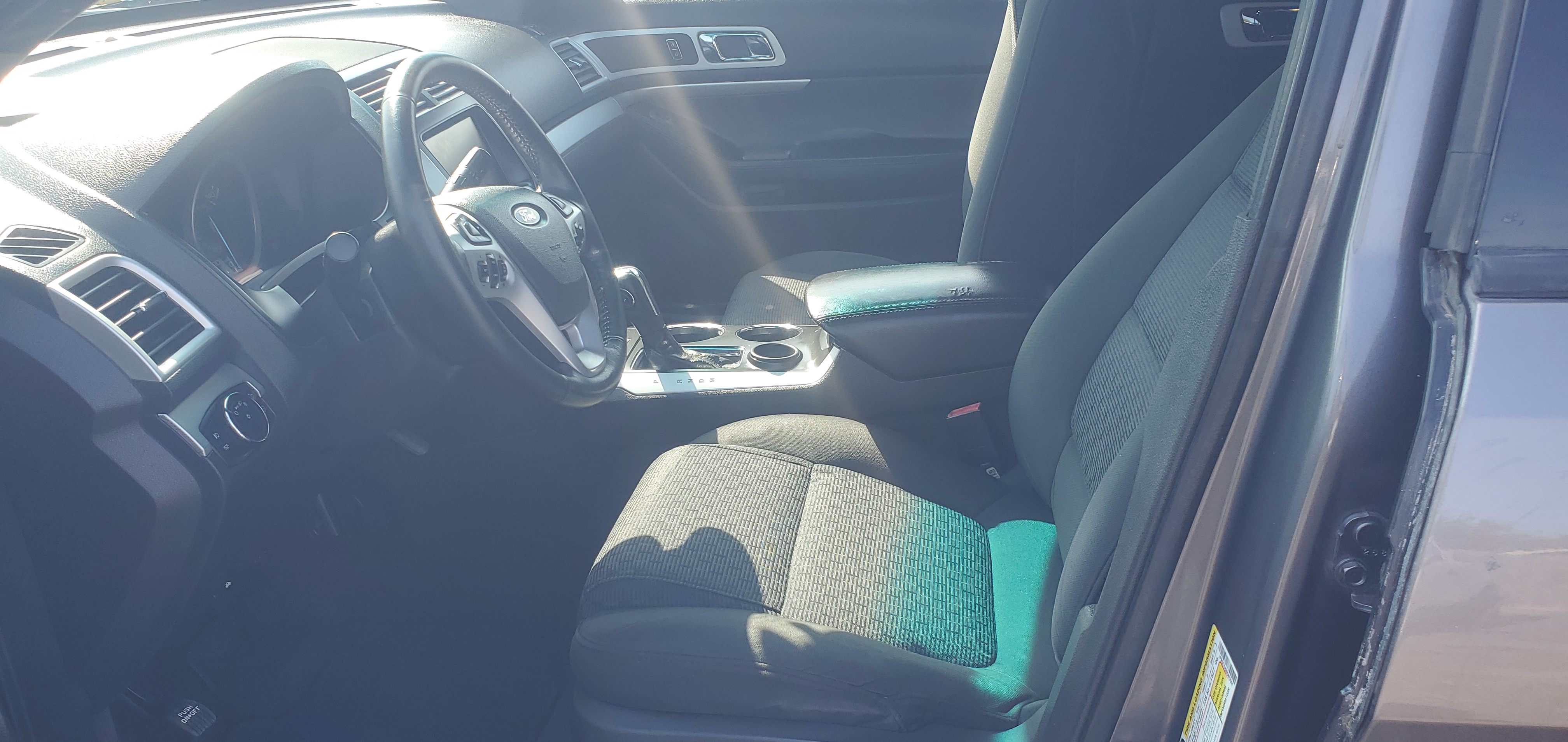 Vehicle photo 5