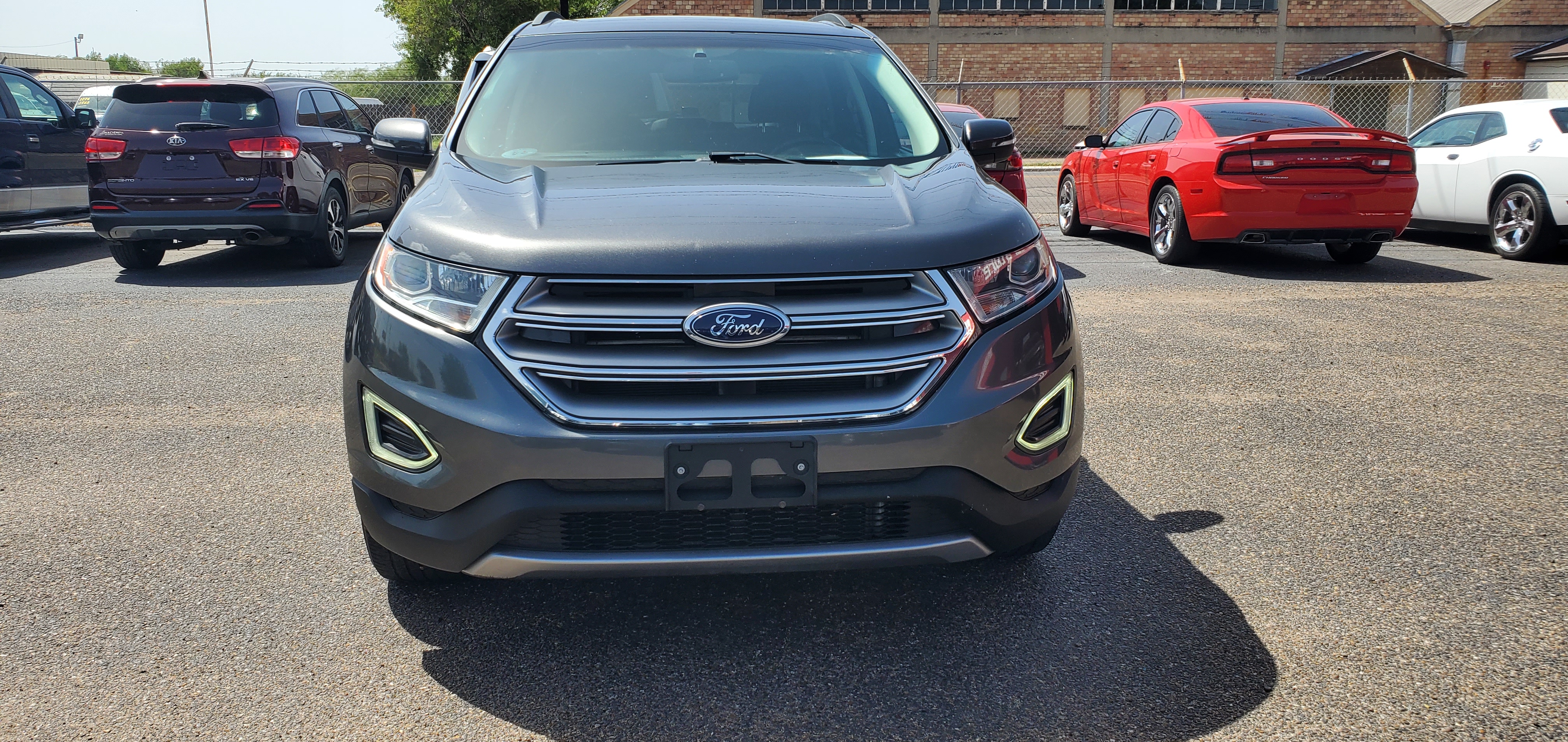 Vehicle photo 5